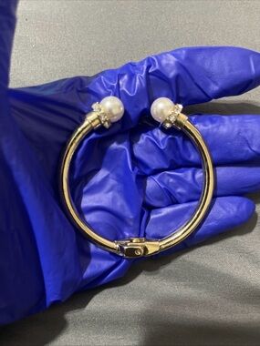 Gold Pearl-Accent Hinged Bangle Bracelet with Crystal Details